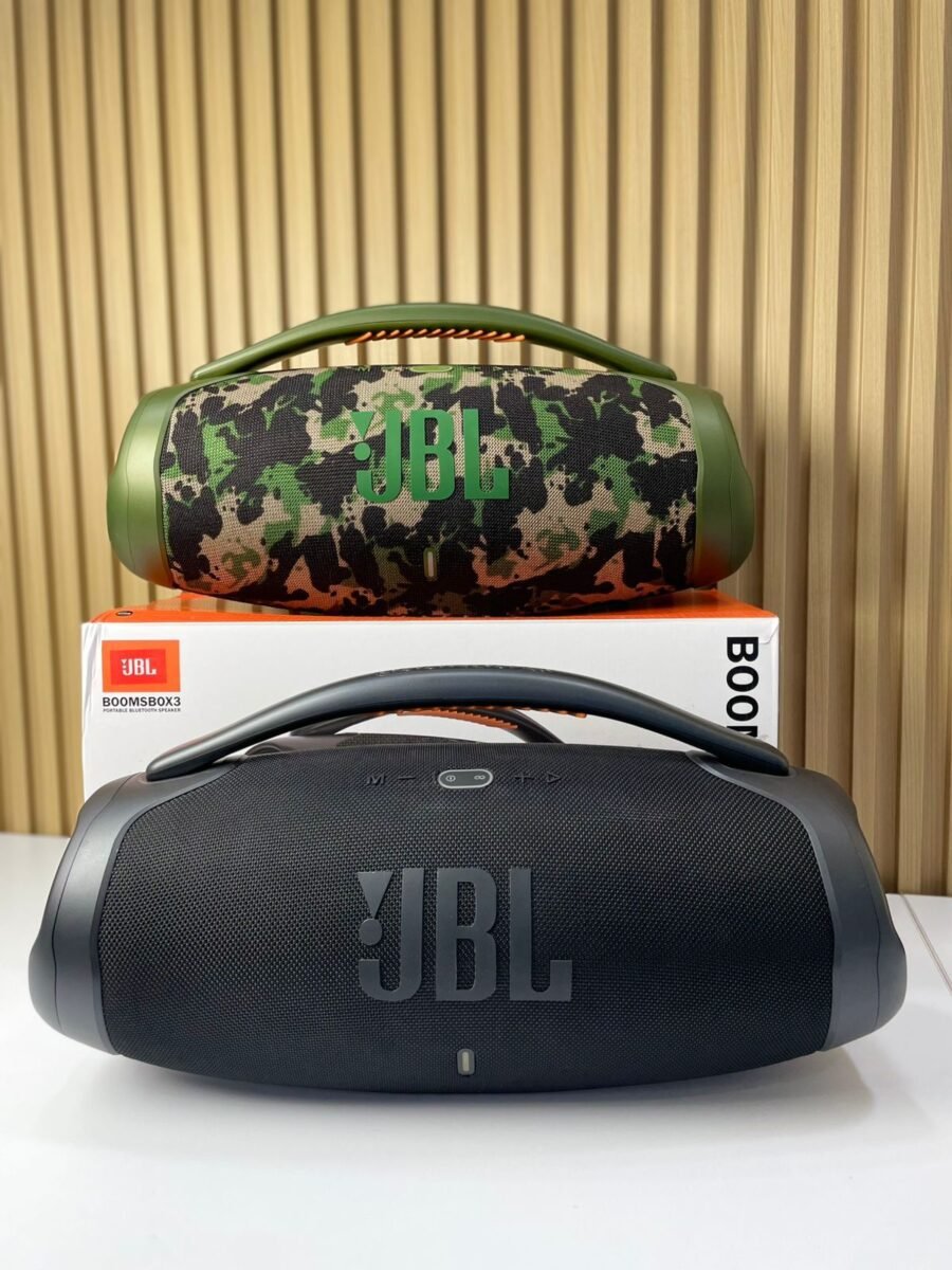 WhatsApp-Image-2025-09-06-at-1.38.46-PM-1-scaled-2.jpeg Boombox 3 AAA - Image 1